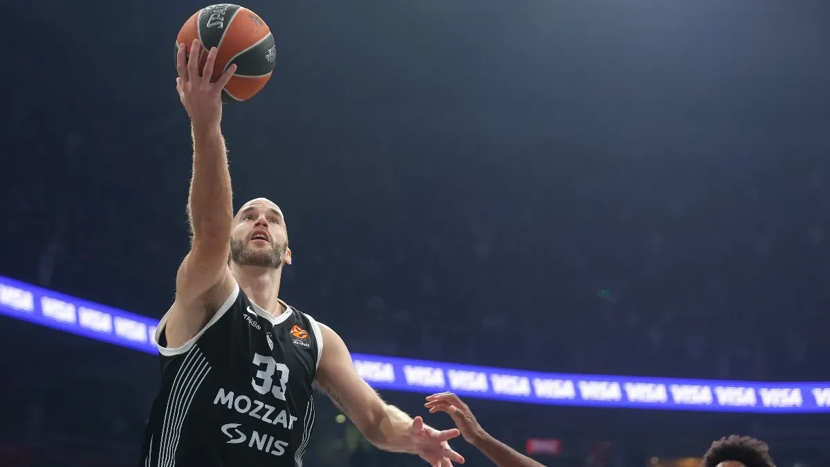 Otkriveno: Šta se dešava sa povredom Nika Kalatesa?