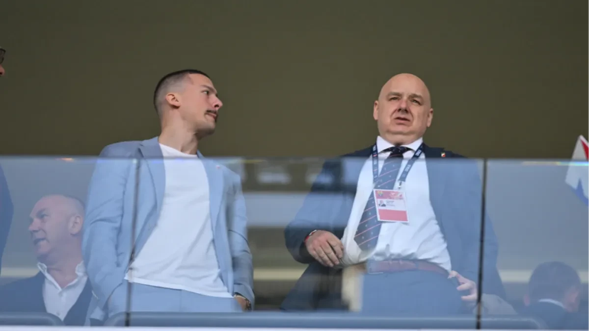 Sa novim stajlingom na finale: Baka Prase bodri Vojvodinu protiv Zvezde, ima i novi imidž 
