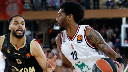Isplivalo: Partizan nudi brutalan novac igraču Armanija