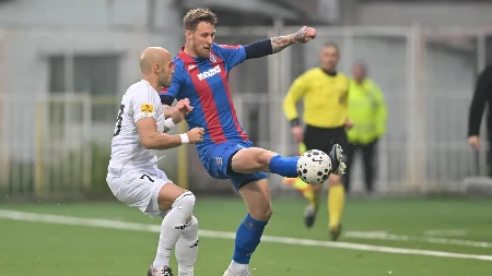 Čukarički - Partizan: Sve veći pritisak crno-belih