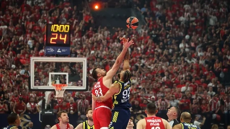 Olimpijakos - Fenerbahče: Totalni raspad Fenera, Grci "melju" protivnika