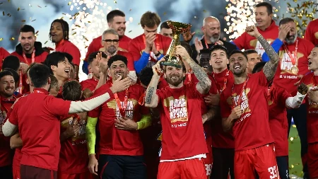 Crvena zvezda - OFK Beograd: Crveno-beli slave titulu uz brojna iznenađenja