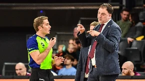 Isključen bivši trener Partizana! Nastao totalni haos (VIDEO)