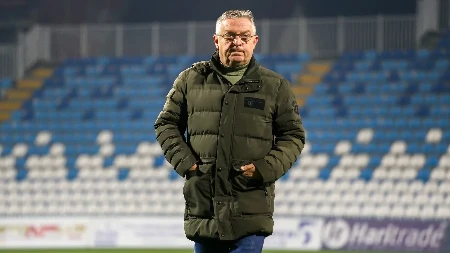 Kraj posle mesec i po dana: Nije doneo TSC-u ono što je trebalo, pa dobio otkaz