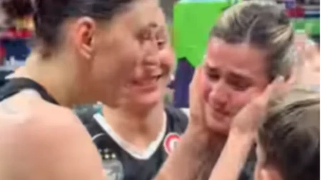 Posle horor povrede: Tijana Bošković je grli, a njene suze ganule su celu Srbiju (VIDEO)