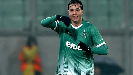 Srbin zaludeo Evropu: Još jedan klub želi bivšeg fudbalera Zvezde