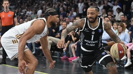 Partizan - Dubai: Crno-beli žele da izbore majstoricu