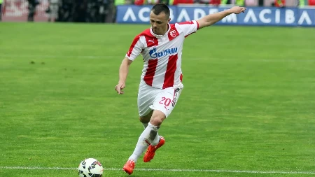 Bivši fudbaler Zvezde i Partizana pravi drim tim u petoligašu, stižu Zoran Tošić, nekadašnji reprezentativci Srbije i Ukrajine