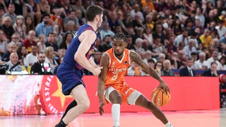 Monstruozna partija Montera! Valensija na korak od titule