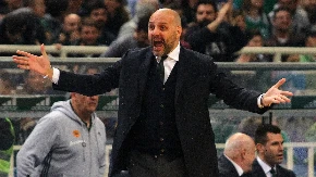 Vraća se Saša Đorđević: Bivši selektor "orlova" nasleđuje Srbina?