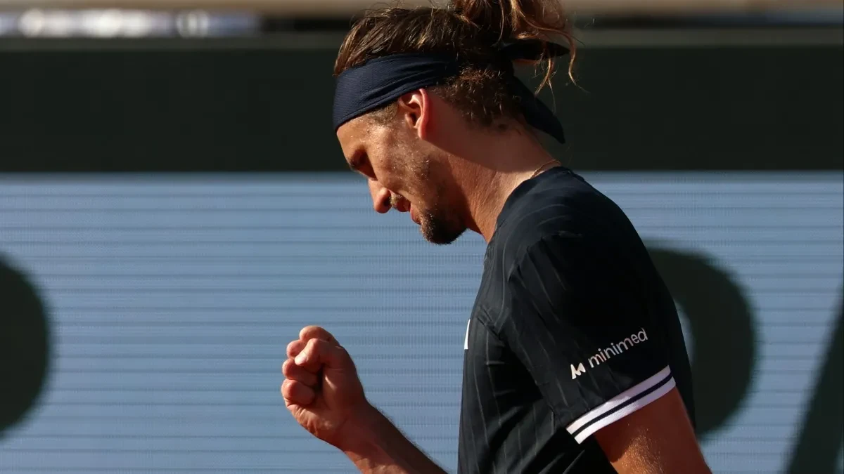 Zverev - Koboli: Brejk na startu petog seta!