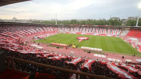 Užasne vesti za Zvezdu: Crveno beli ostali bez mega transfera, propalo preko 10 miliona