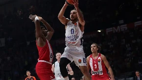 Doneo nezapamćenu odluku: Larkin platio da napusti Efes i pređe u Fenerbahče 