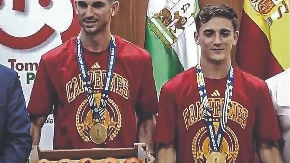 Kakve nagrade, kakvi bakrači: Šampioni dobili paradajz!