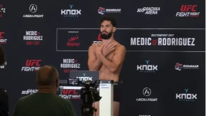 Kakva sramota: Albanski borac pred UFC u Beogradu pokazao "albanskog orla"
