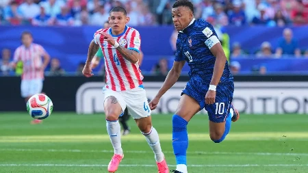 Paragvaj - Francuska: Mbape posle 70 minuta sa penala probio bedem Paragvajaca