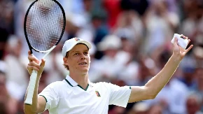 Siner ne da titulu, oduvao Japanca