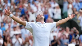 Britanac živi svoj san, priredio je novo iznenađenje i plasirao se u četvrtfinale Vimbldona