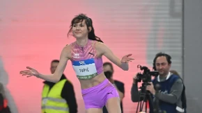 Srbija na nogama: Angelina Topić skače za finale