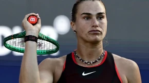 Sabalenka ponovo srušila Instagram: Arina u nikad izazovnijem izdanju, uhvatila se za mrežicu (FOTO/VIDEO)