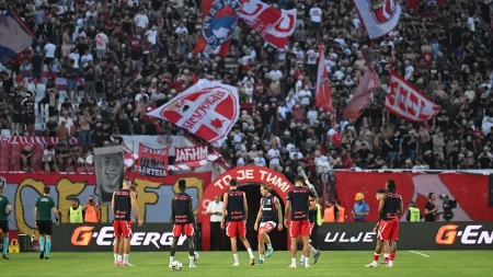 Crvena zvezda - Viktorija Plzenj: Miran početak meča, bez većih uzbuđenja