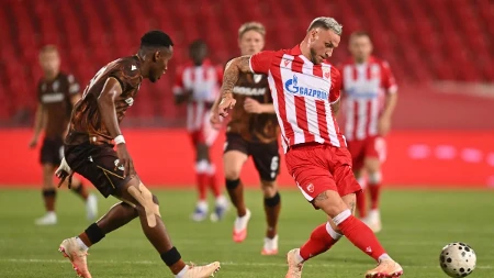 Crvena zvezda - Viktorija Plzenj: Miran početak meča, bez većih uzbuđenja