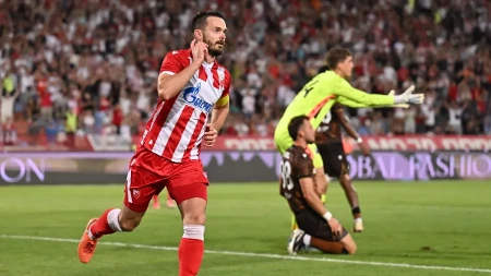 Crvena zvezda - Viktorija Plzenj: Crveno-beli idu ka pobedi