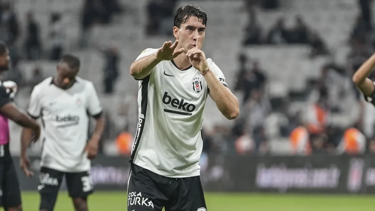 Vlahović debitovao, Bešiktaš ubedljivo slavio