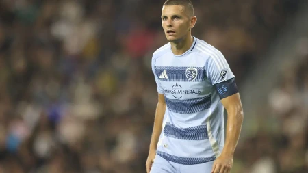 Menja klub, ne i ligu: Srbina čeka transfer karijere