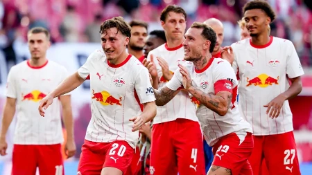 Pukla petarda u Bundesligi: Lajpcig "smazao" Hamburger, Maksimović bez minuta