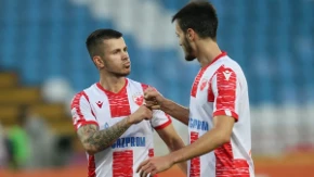 Igrao u Zvezdi, garaža mu puna "opasnih zverki", zgodna crnka ga uvalila u problem, a sada vraća posrnulog velikana u Superligu