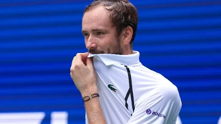 Bizarnije od ovoga ne može: Evo zbog čega je prekinut meč Danila Medvedeva na US openu