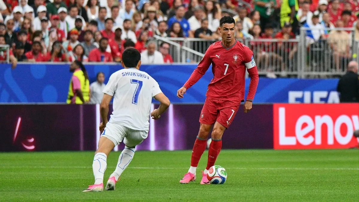 Puče bomba u Superligi: Igrao protiv Ronalda na Mundijalu, a sada stiže u Srbiju