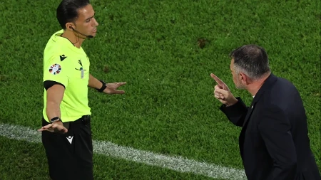 Doživeo debakl, pa ostao bez posla!