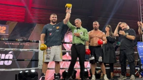 Završen Balkan Boxing 12: Ahmed Krnjić nokautirao Nemca i osvojio WBC pojas