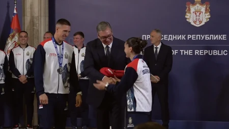 Vučić dočekao šampione: "Beskrajno sam ponosan na vaš uspeh, hvala vam!"