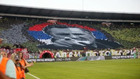 Zvezda se oglasila: Na "Marakani" iscrtan mural posvećen Ratku Mladiću